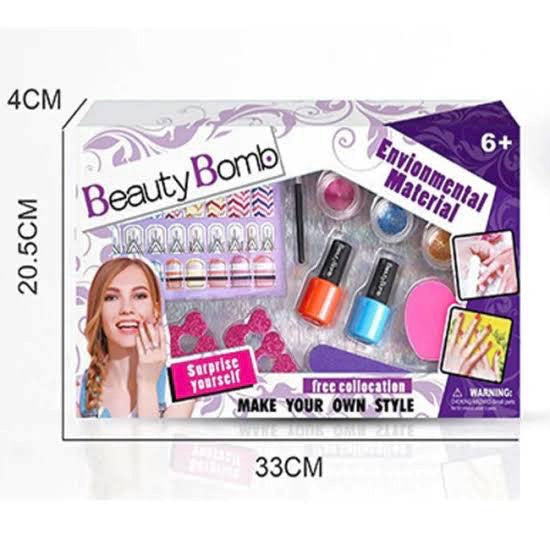 Beauty Bomb Makeup Kit