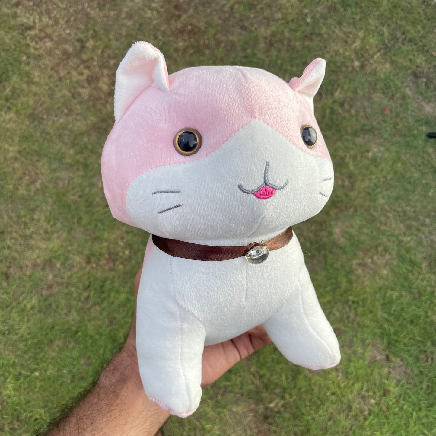 Adorable soft cat plush toy in Pakistan – hypoallergenic, durable, and perfect for cozy snuggles.